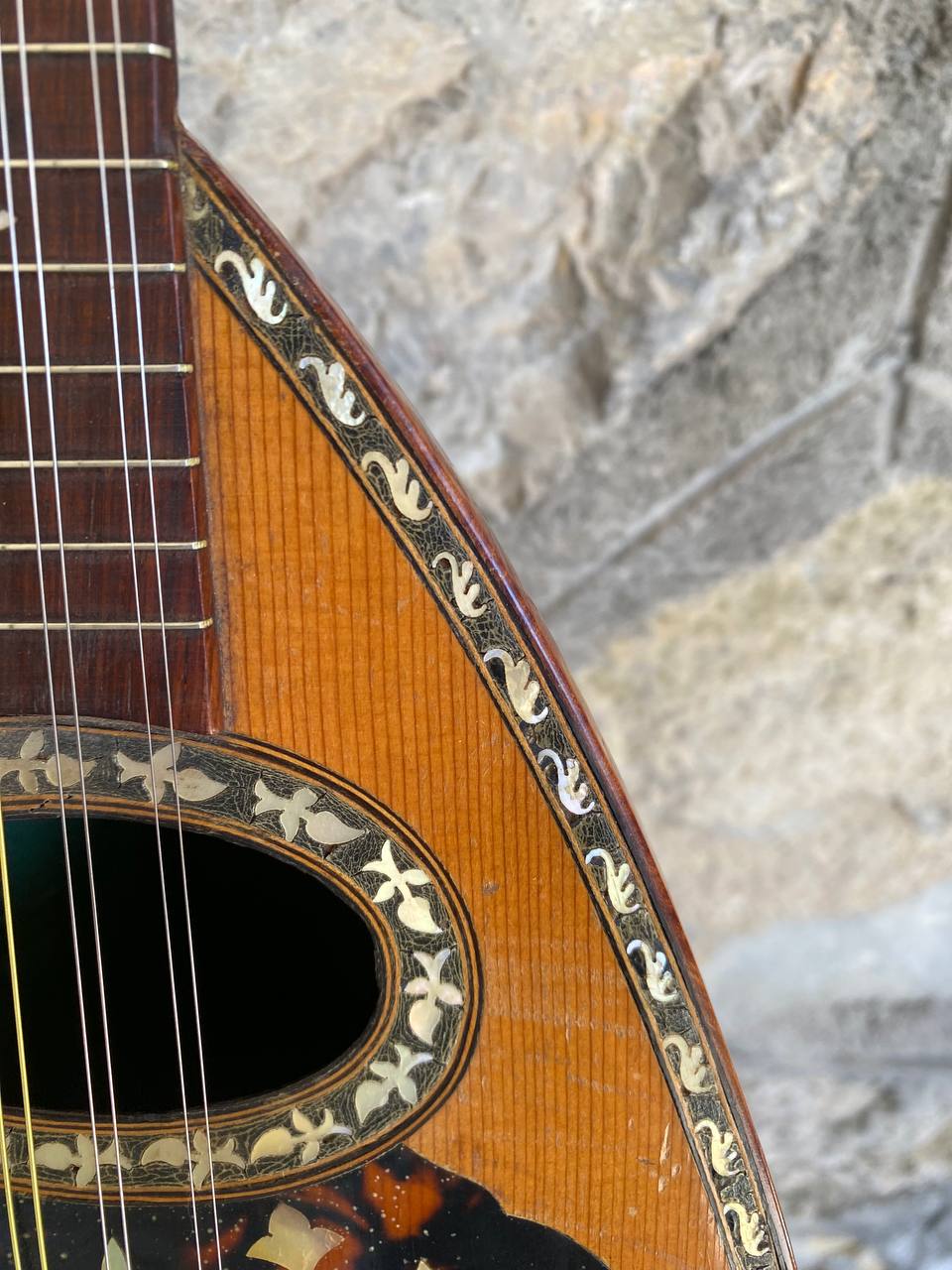 Antique Italian Neapolitan Bowl-Back Mandolin - Ozelli - Late 19th / Early 20th Century with case