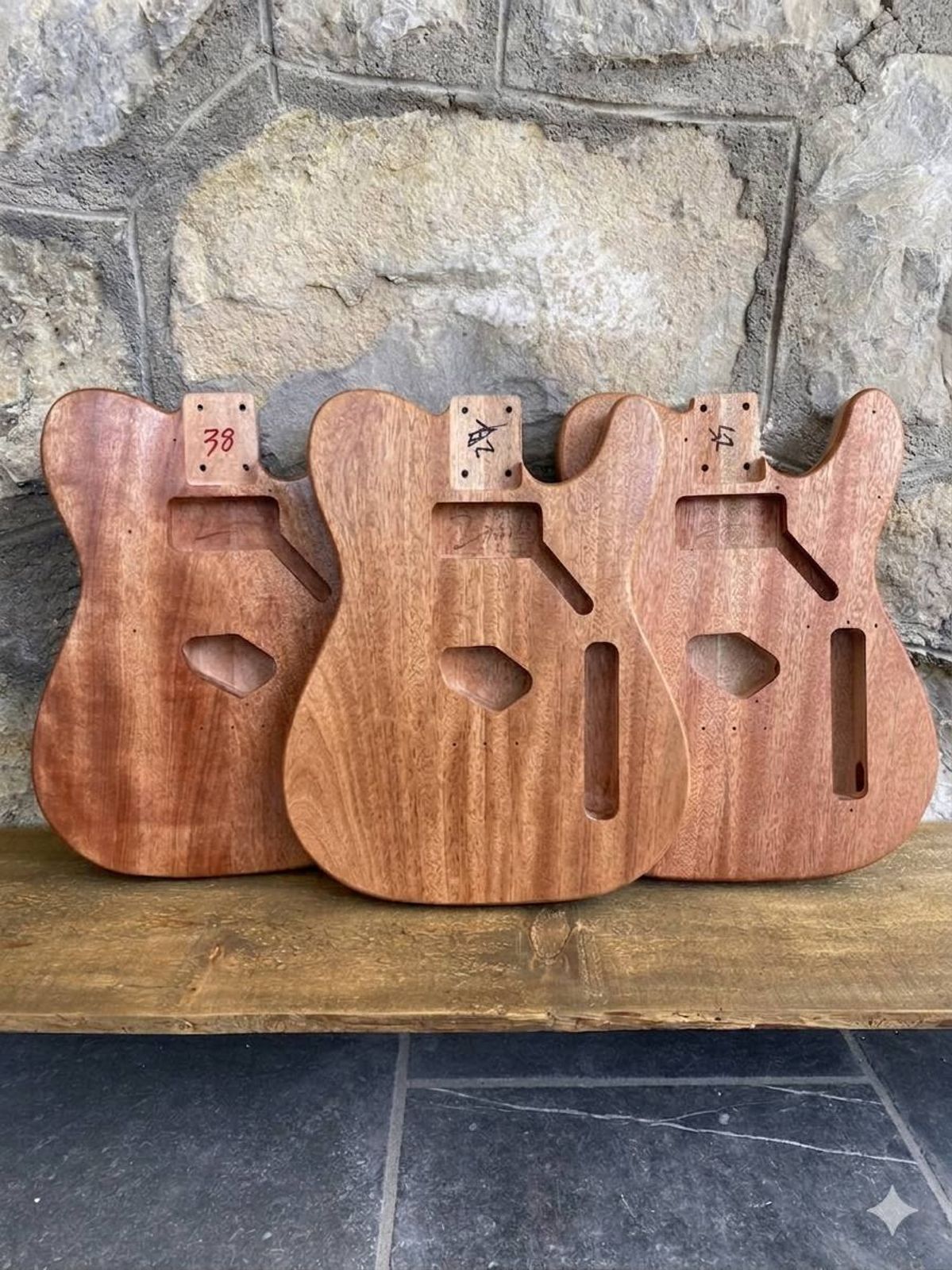 Telecaster Body – Solid Massive Mahogany (1.9kg)