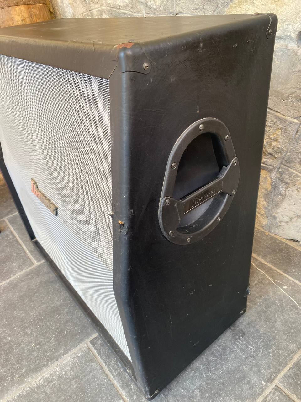 Ibanez TB412A 4x12 Guitar Cabinet - Slant - Tone Blaster Series