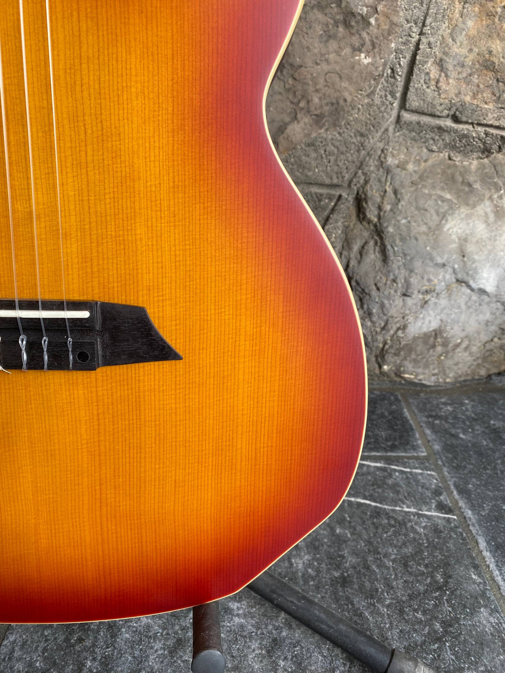Sire Larry Carlton G5 Classical Guitar – Brand New