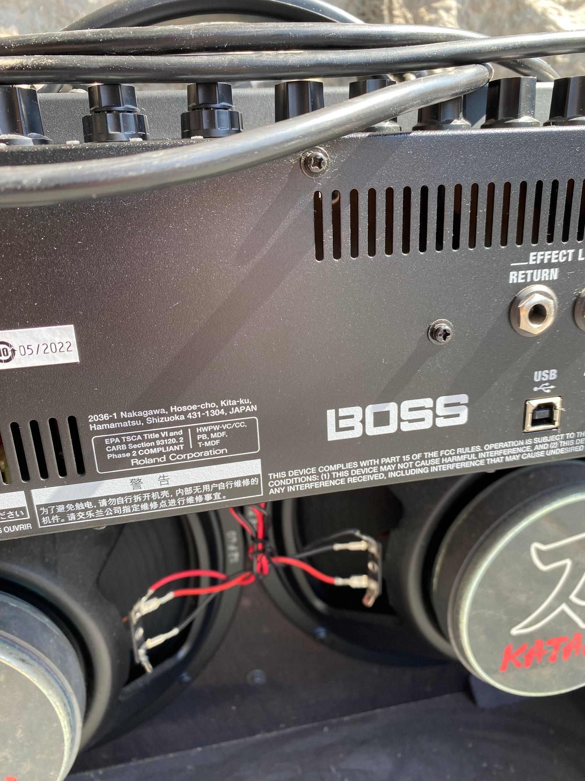 Boss Katana-100/212 MkII 100-Watt 2x12″ Modeling Guitar Amplifier