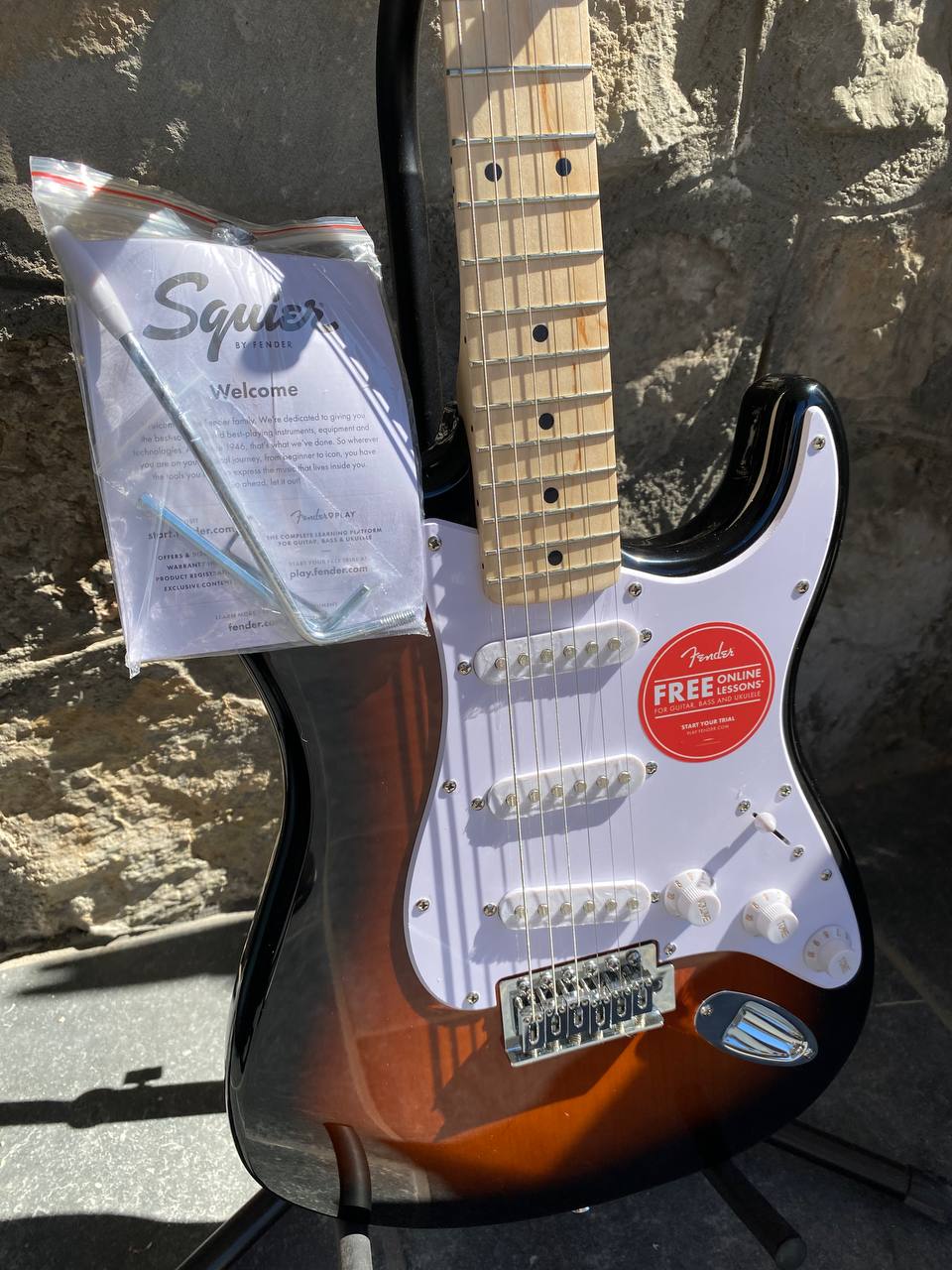Squier Sonic Stratocaster - 2-Color Sunburst - Maple Neck - Excellent Condition