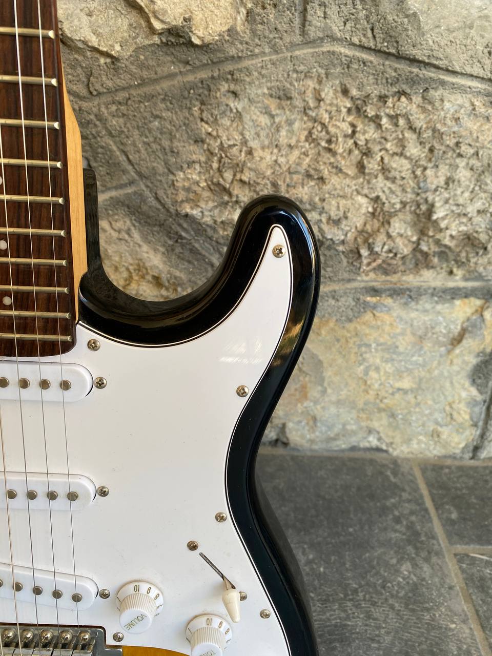 Gewa Pure VGS 100 SB – Sunburst Electric Guitar