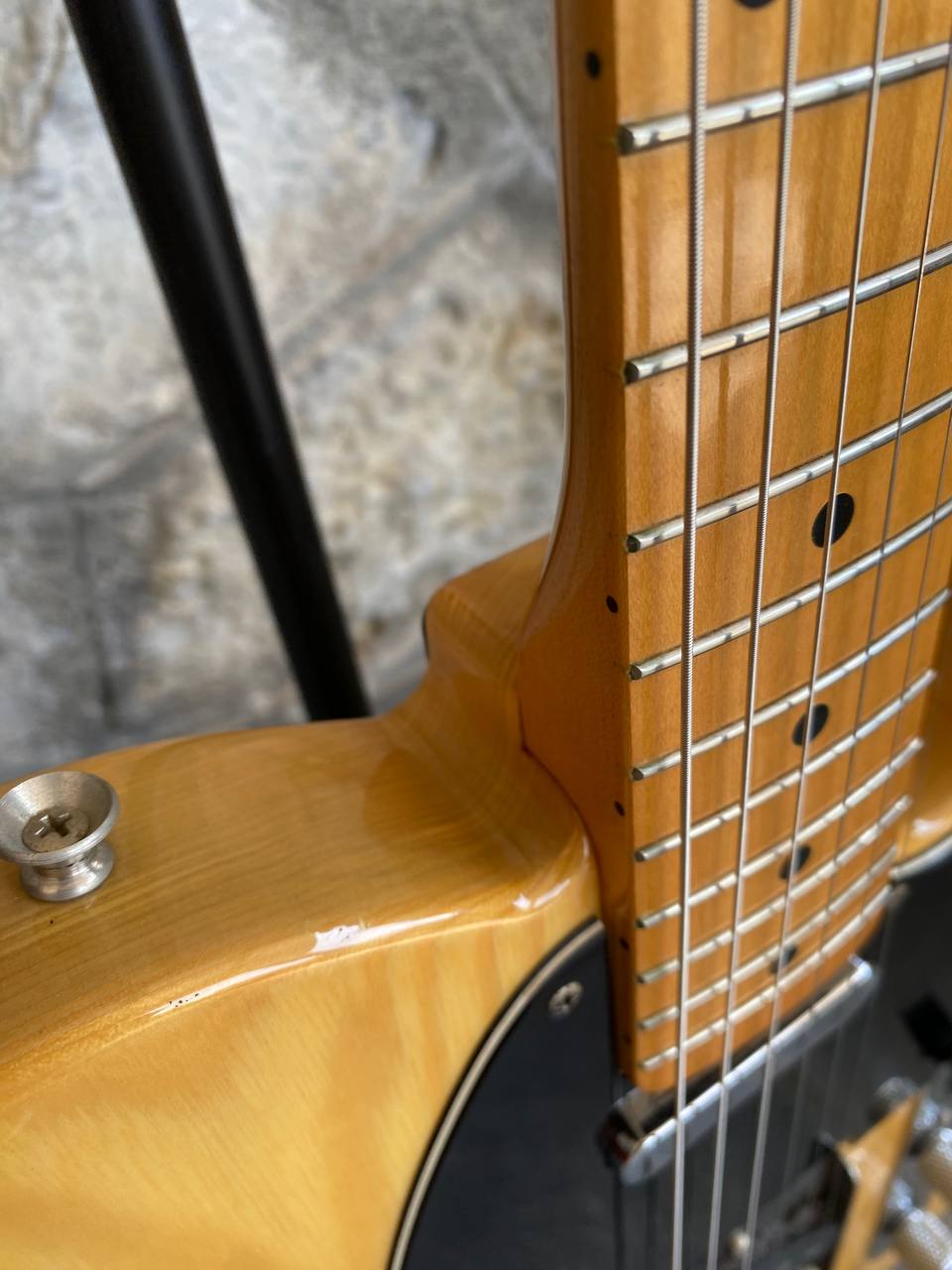 Fender '72 Reissue Telecaster (TL72-58) - Natural Ash - Made in Japan - Gotoh Tuners