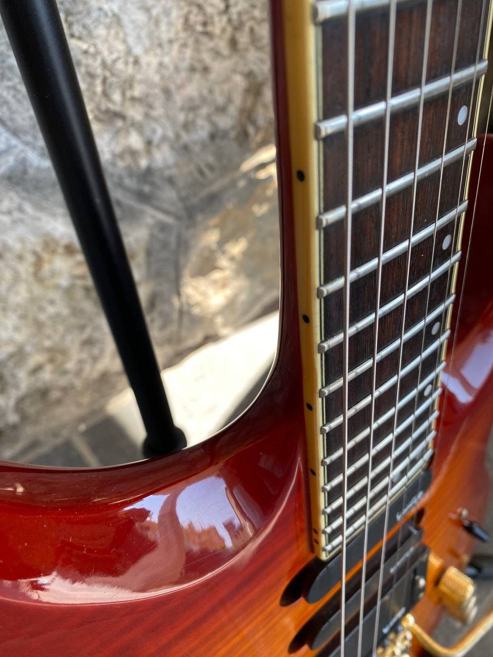 1995 Vantage 728 GDT Antique Violin Sunburst Superstrat