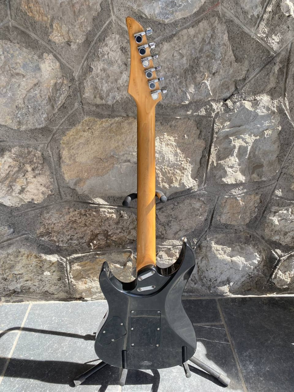 Yamaha 421Dm Superstrat HSH Floyd rose 24 frets
