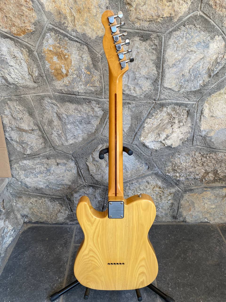 Fender '72 Reissue Telecaster (TL72-58) - Natural Ash - Made in Japan - Gotoh Tuners