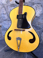 Spectacular 1950s Italian Wandre Framez Piper – Rare Yellow Crackle with Wood Neck