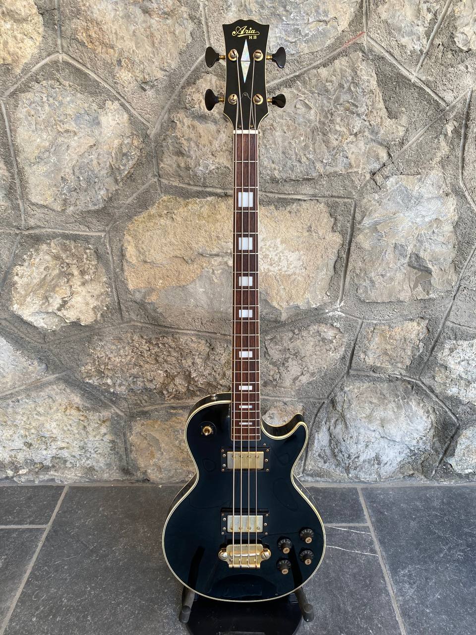 Aria Matsumoku HB Les Paul Bass — 1970s Lawsuit Era, Long Scale, Custom Black + Video Demo