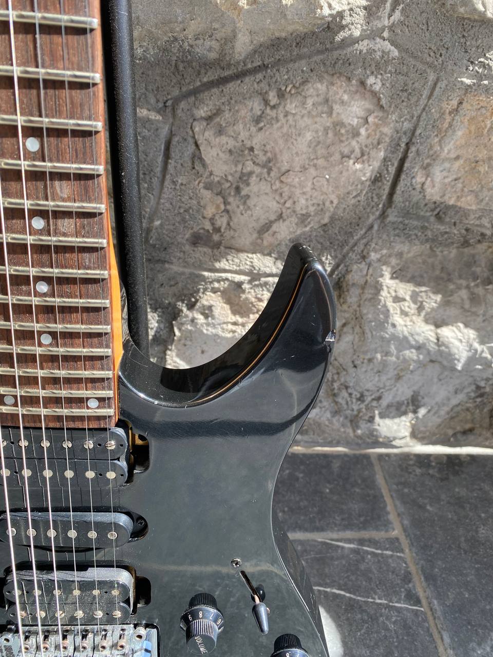 Yamaha 421Dm Superstrat HSH Floyd rose 24 frets