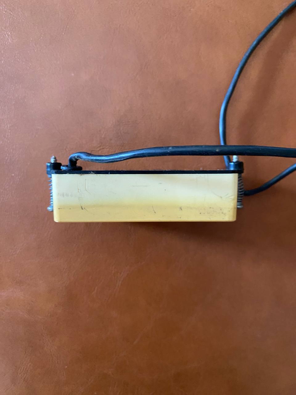 DiMarzio DP121 G Vintage Precision Bass Pickup - Cream - Made in USA