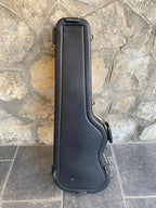 Vintage Fender Molded Hardshell Case – 1980s/1990s Stratocaster & Strat Plus