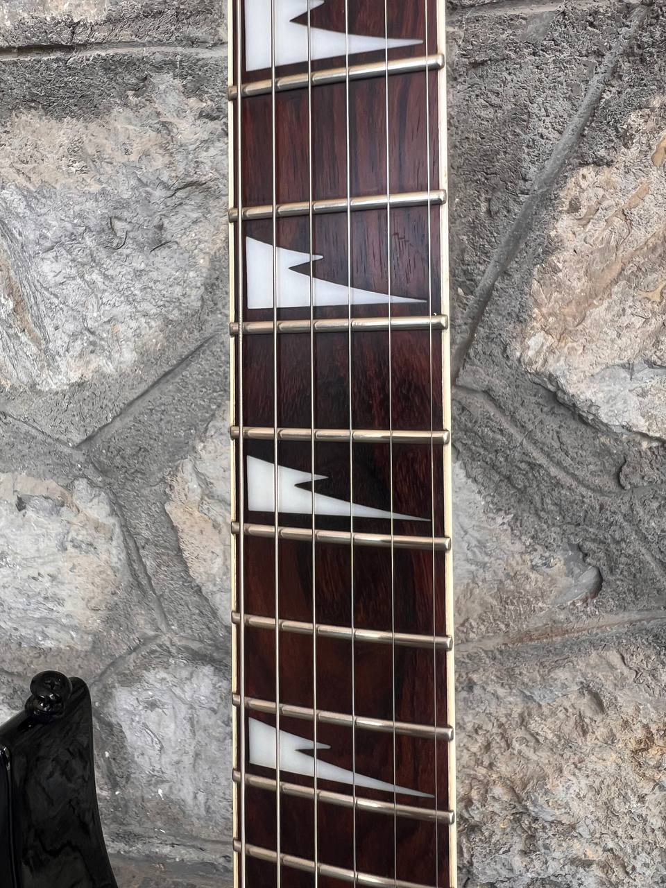 Ibanez RG370DX Black (Made in Indonesia) — Sharktooth Inlays + Video Demo