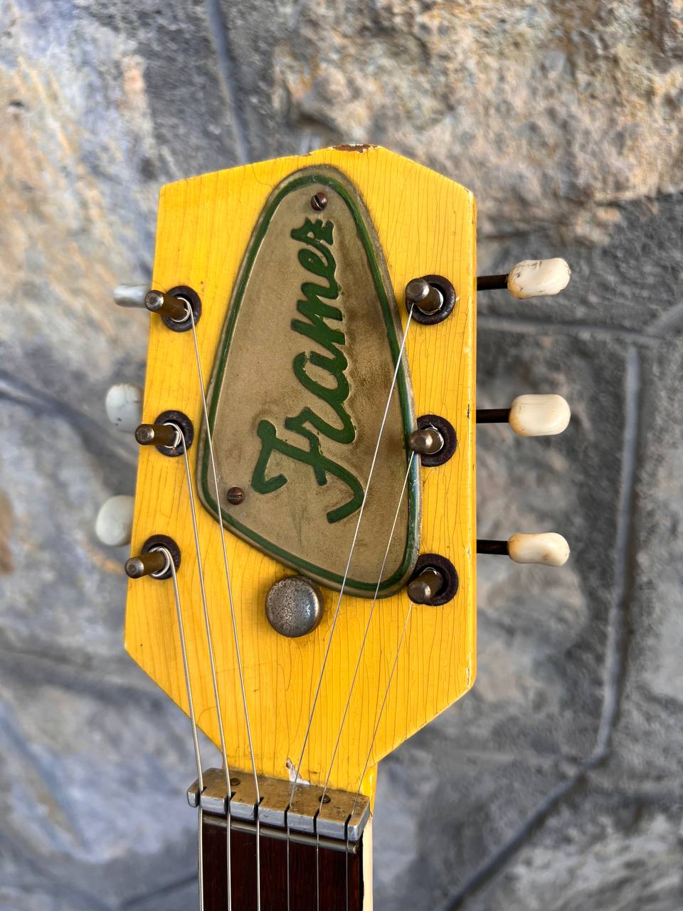 Spectacular 1950s Italian Wandre Framez Piper – Rare Yellow Crackle with Wood Neck