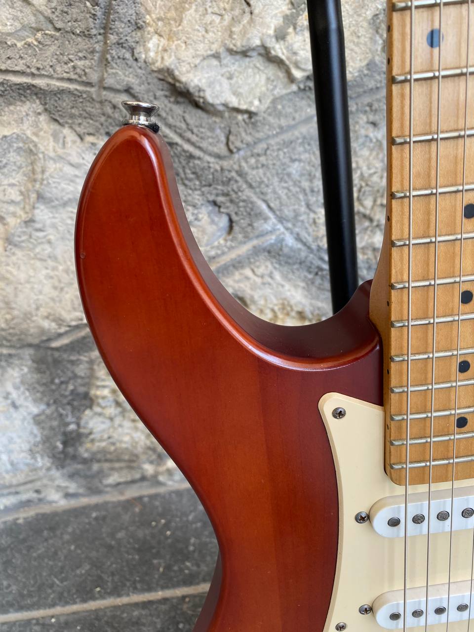 Yamaha Pacifica 112M Electric Guitar - Natural Walnut Finish - Maple Fretboard - HSS